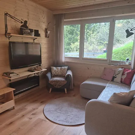 Chaletwohnung 茵聂科里姆斯